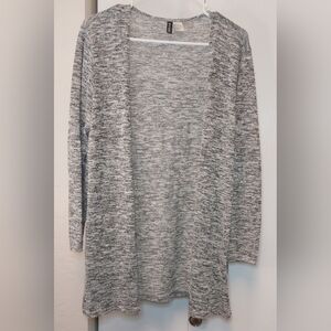 H & M Divided Cardigan Sweater Open Style Lightweight Size Large Layer Comfy